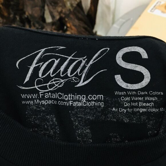 Vintage Fatal Streetwear Graphic Tee Skulls Tattoos Boxing Kangaroo Aussie Flag - Picture 6 of 6